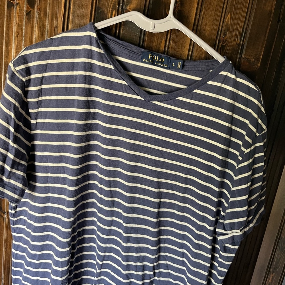 Polo by Ralph Lauren mens blue and white slight b neck tee shirt size Large